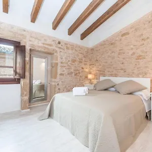 Holiday home Casa Sa Pedra, En El Centro Historico De, Alcudia (Mallorca)